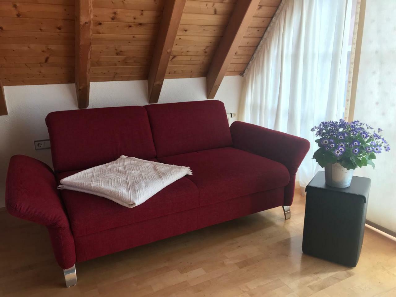 Apartment mit Terrasse